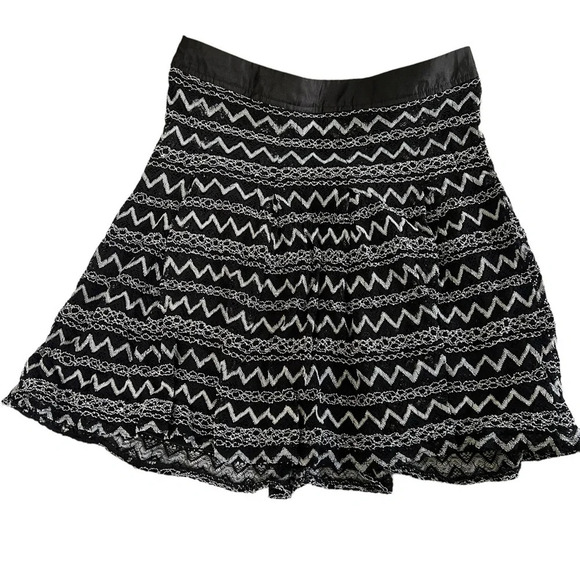 Lucy Paris skirt from Bloomingdale’s chevron missoni style knit size small - Picture 2 of 4